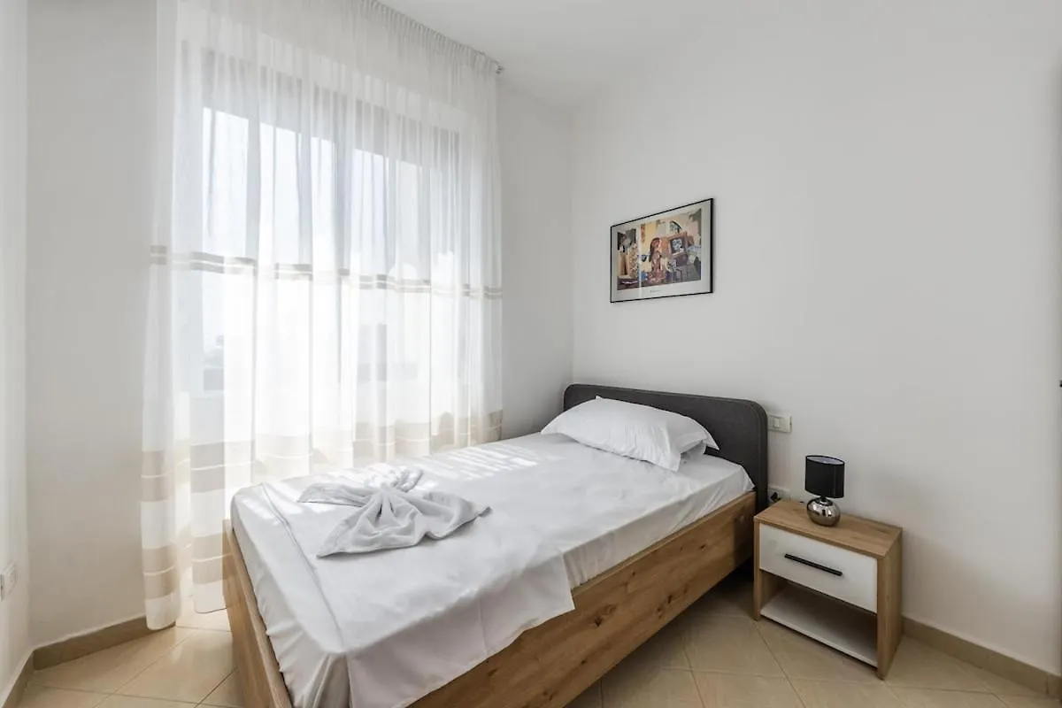 Billy S 4 Bdr Apartment By Ps Δυρράχιο Αλβανία